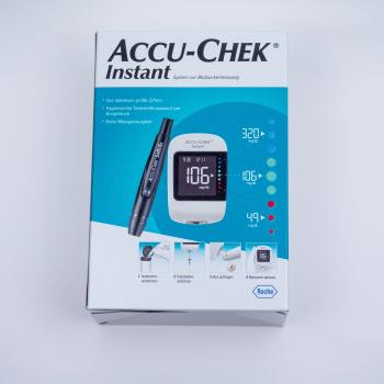ACCU-CHEK® Instant I Blutzuckermessgerät (Set) mg/dl